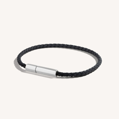 Wrapped hexagonal black Nappa leather bracelet with 18k white-gold magnetic clasp.
